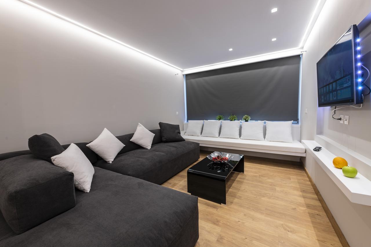Mj Luxury Suites Atene Esterno foto